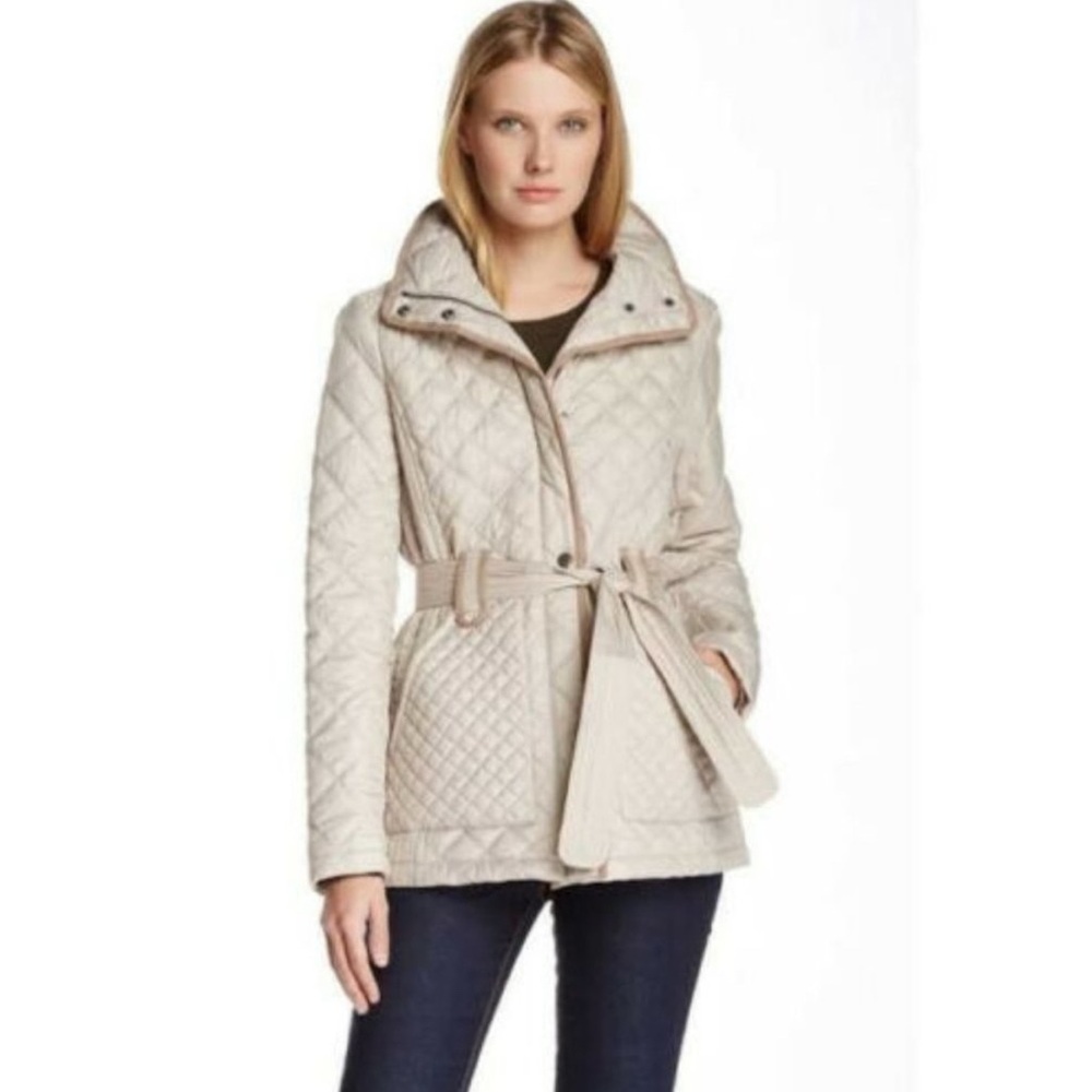 Andrew Marc -Women lightweight Quilted belted zip up Jacket beige high collar XL